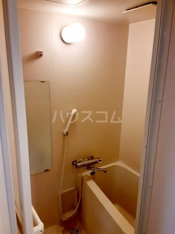 16/30 浴室