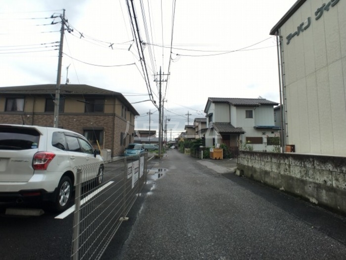 22/30 駐車場