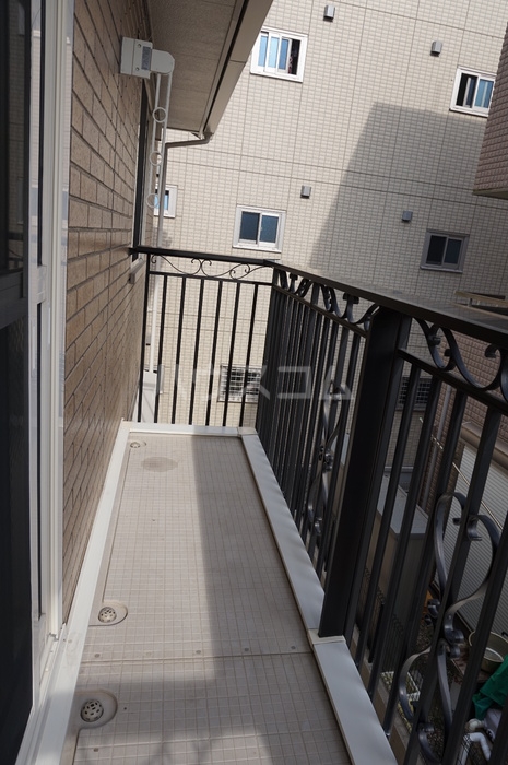 13/25 バルコニー