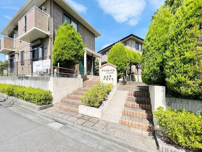 29/30 エントランス