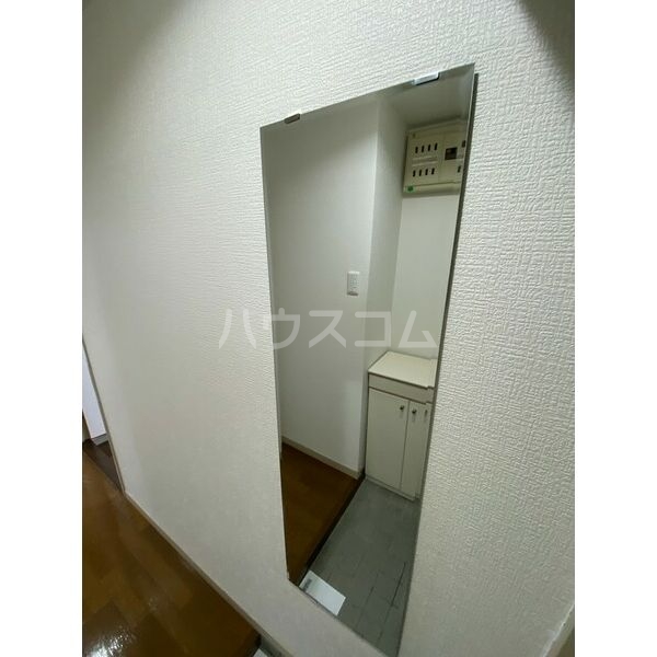 13/21 エントランス