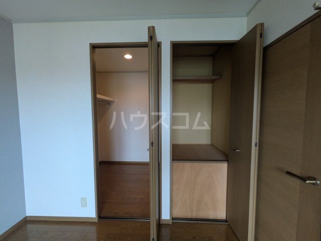 17/30 収納