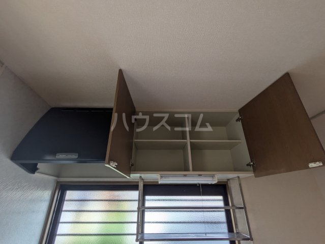 13/30 室内