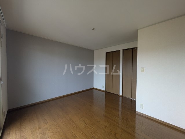 14/30 寝室
