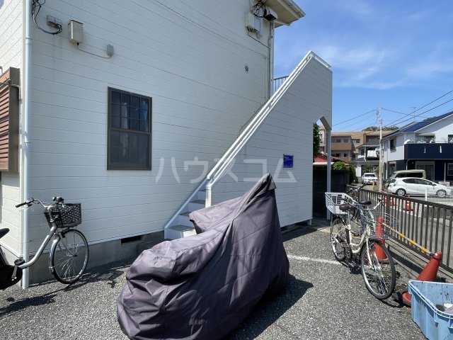 26/30 エントランス