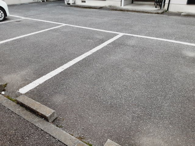 5/8 駐車場