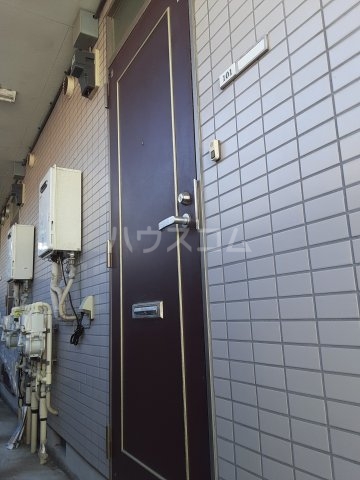 3/6 エントランス