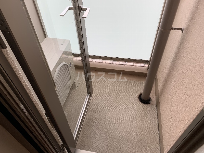 21/30 バルコニー