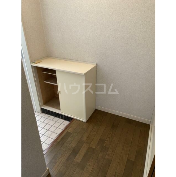 16/26 エントランス