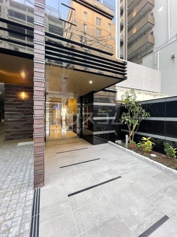 14/22 エントランス