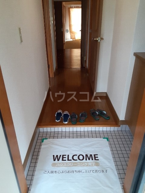 13/30 玄関