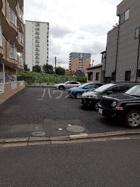 29/30 駐車場