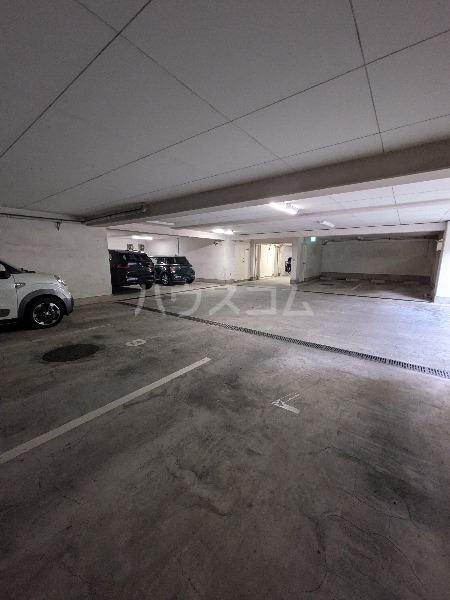 4/10 駐車場
