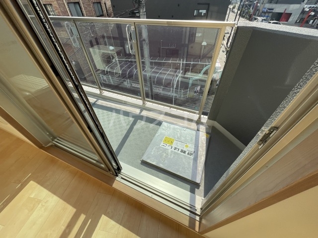 23/30 バルコニー