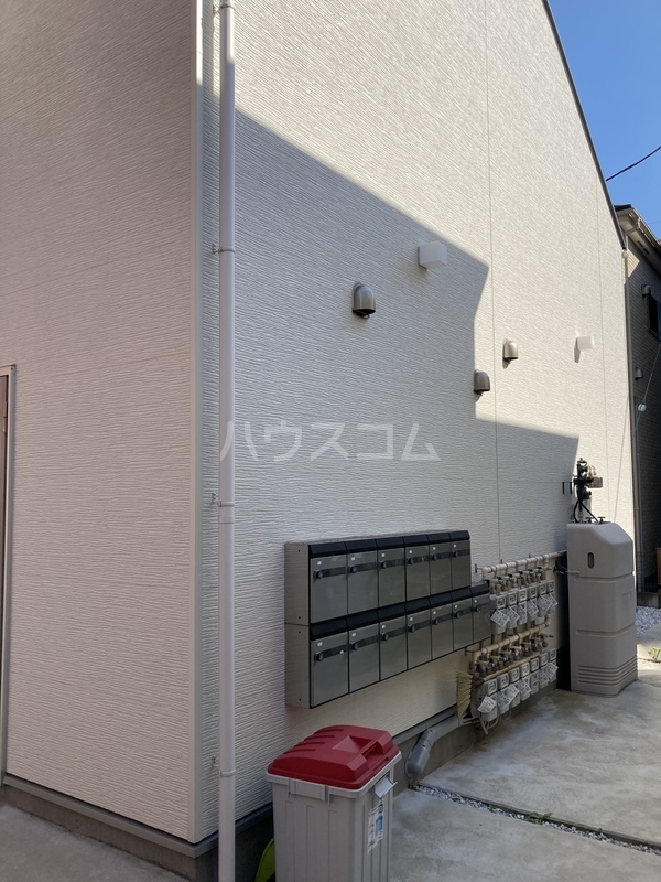 15/22 エントランス