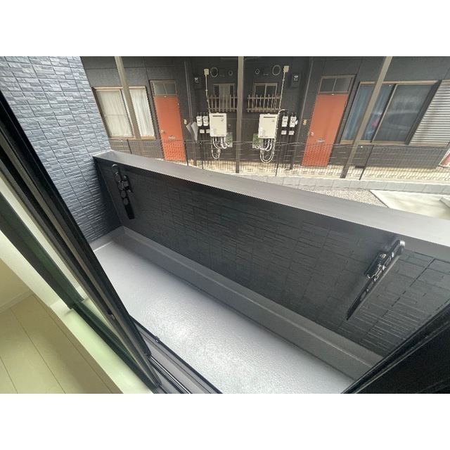 16/23 バルコニー