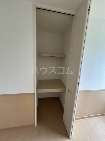 13/30 収納