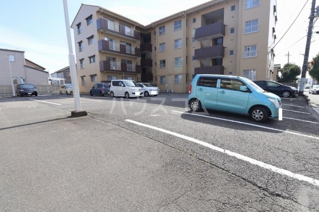 19/27 駐車場