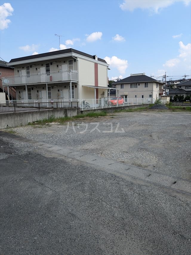 20/27 駐車場