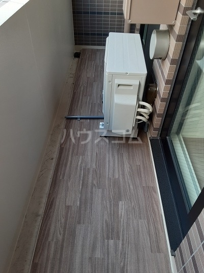 15/23 バルコニー