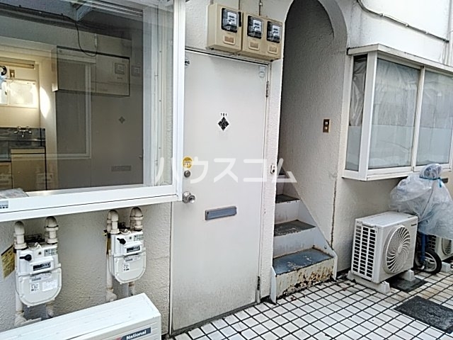 14/24 エントランス