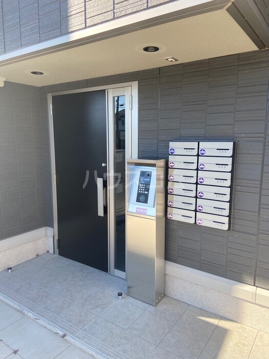 2/11 エントランス