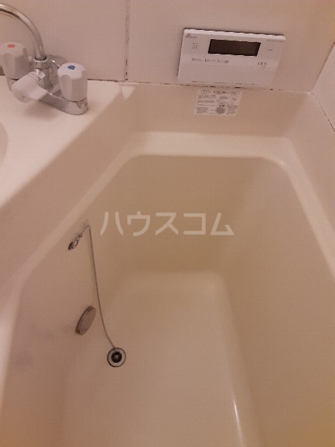16/30 浴室