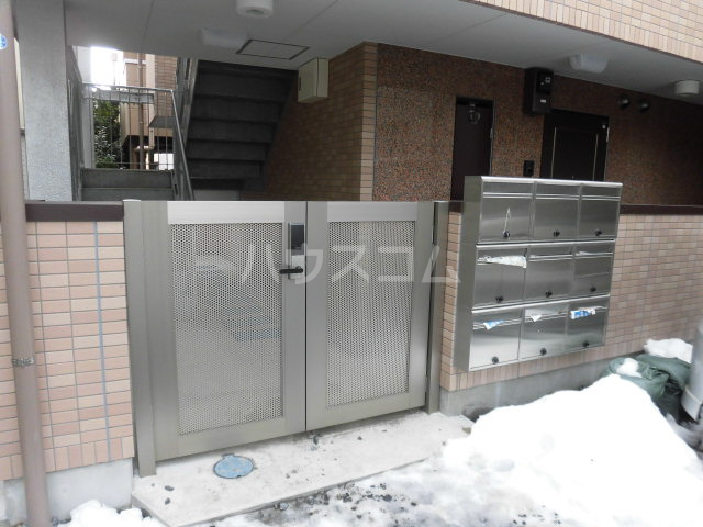 2/6 エントランス