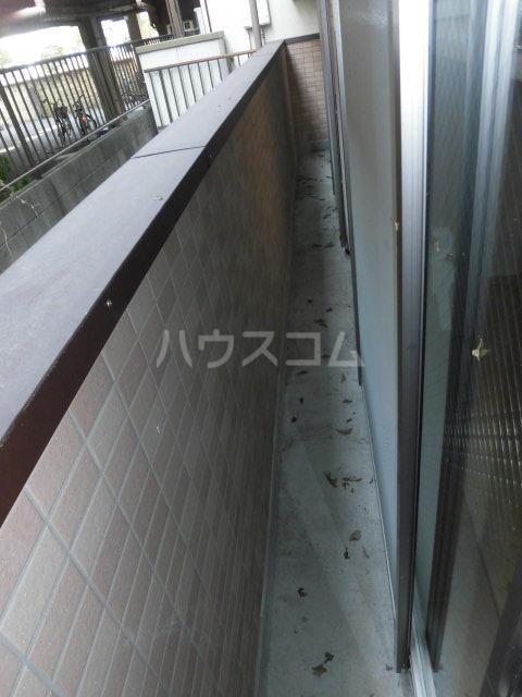 13/23 バルコニー