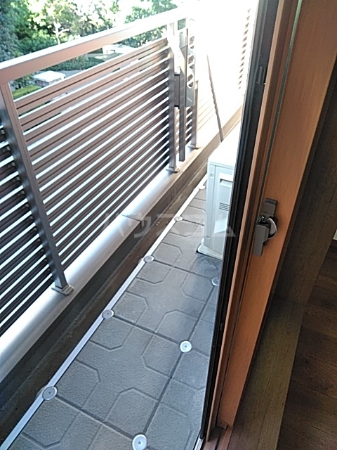 19/30 バルコニー