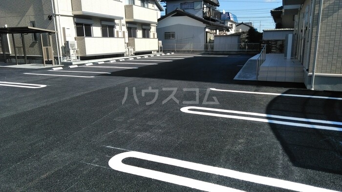 2/10 駐車場