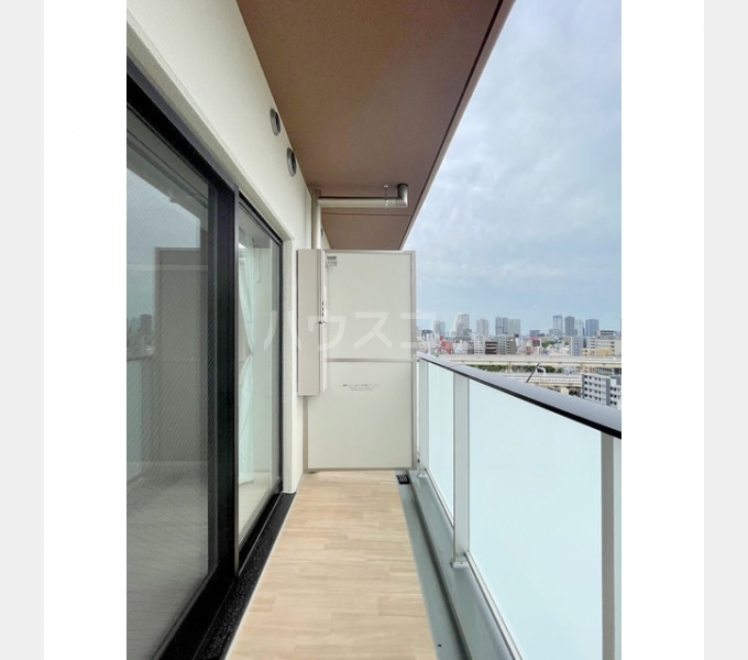 13/27 バルコニー