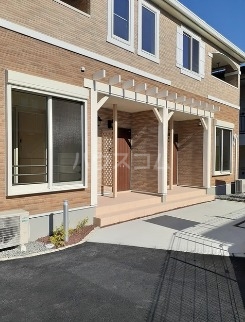 14/21 エントランス