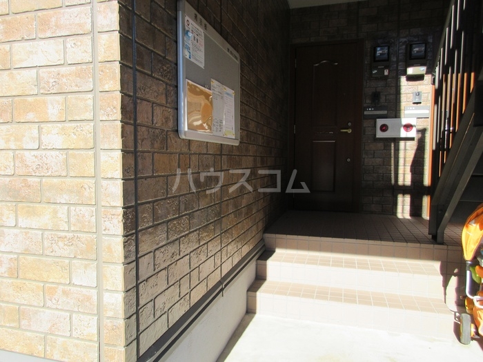 17/25 エントランス