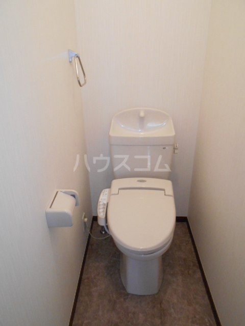 17/27 トイレ