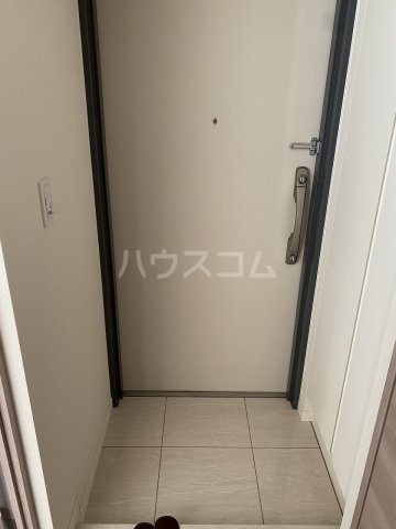 13/30 玄関