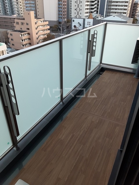 19/30 バルコニー