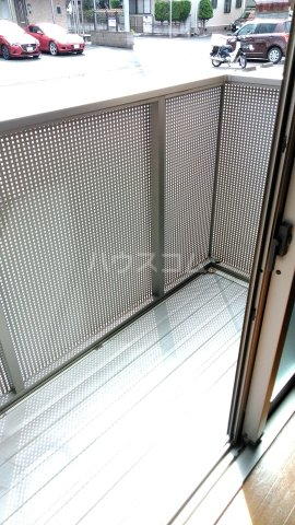 20/27 バルコニー