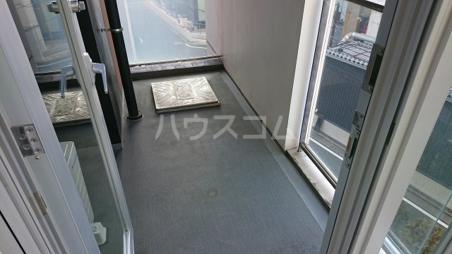 20/30 バルコニー