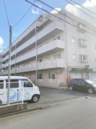 17/21 エントランス