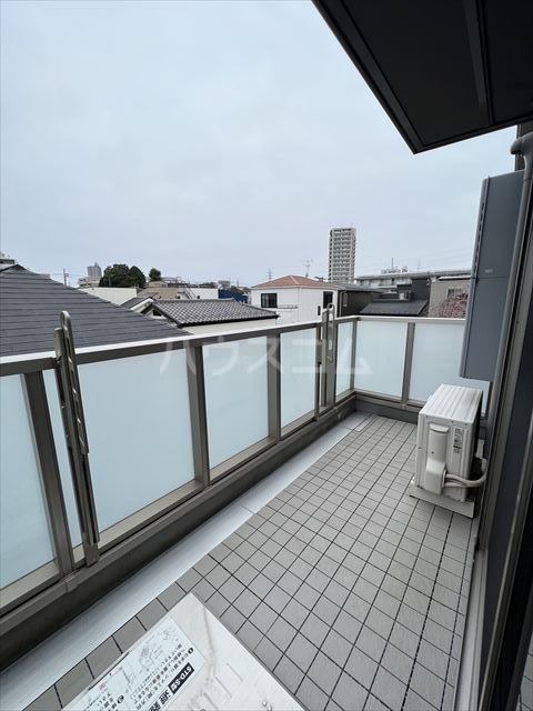 17/30 バルコニー