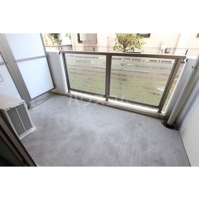 23/30 バルコニー