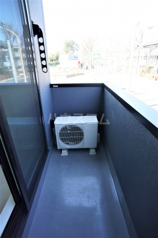 16/23 バルコニー