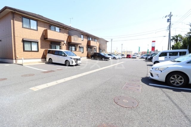 20/21 駐車場