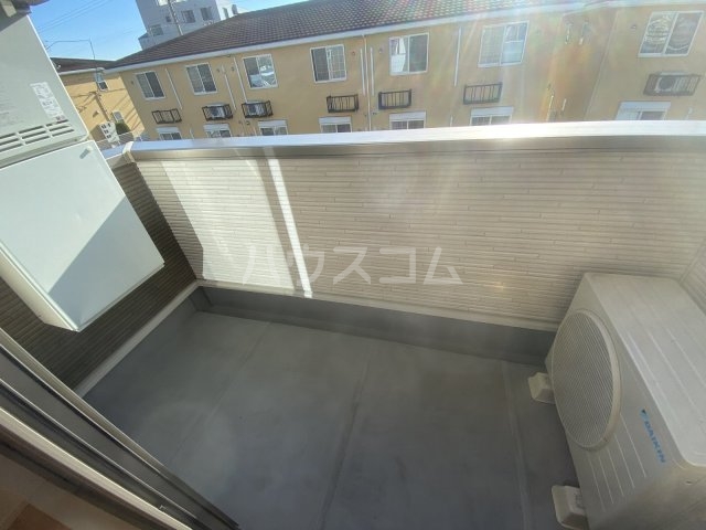 23/30 バルコニー