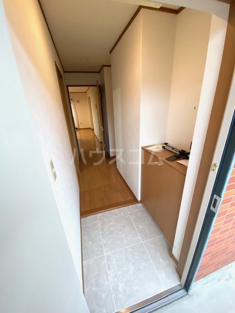 14/30 玄関