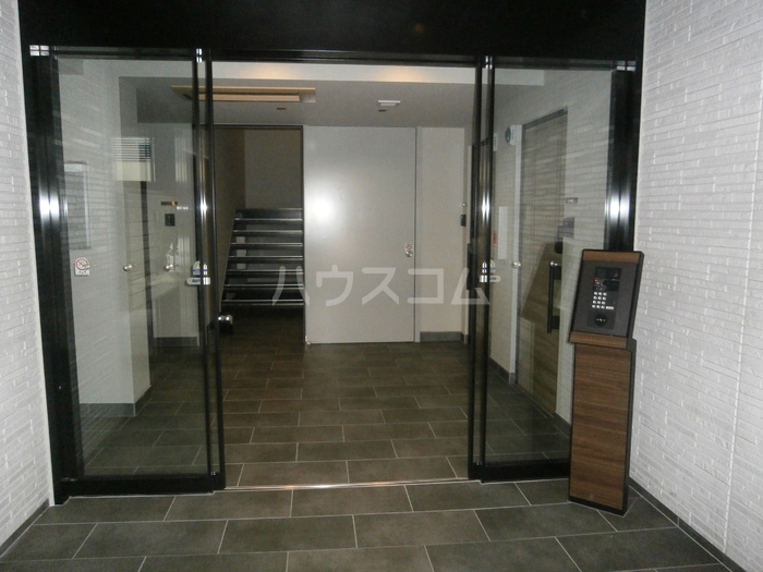 20/24 エントランス