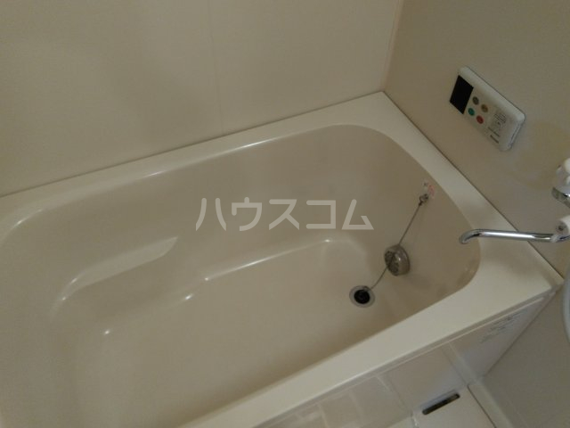 14/30 浴室