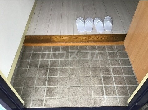 6/18 玄関