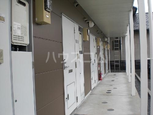 15/23 エントランス